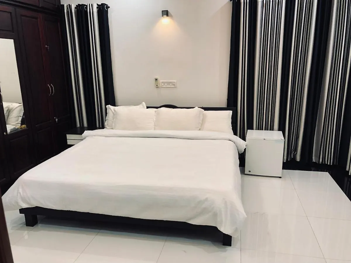 Hotel Garuda Suites Varkala